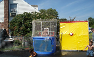 Long Island Dunk Tank, Long Island Inflatables, New York Children's Parties, Long Island Block party Entertainment, Long Island fundraiser